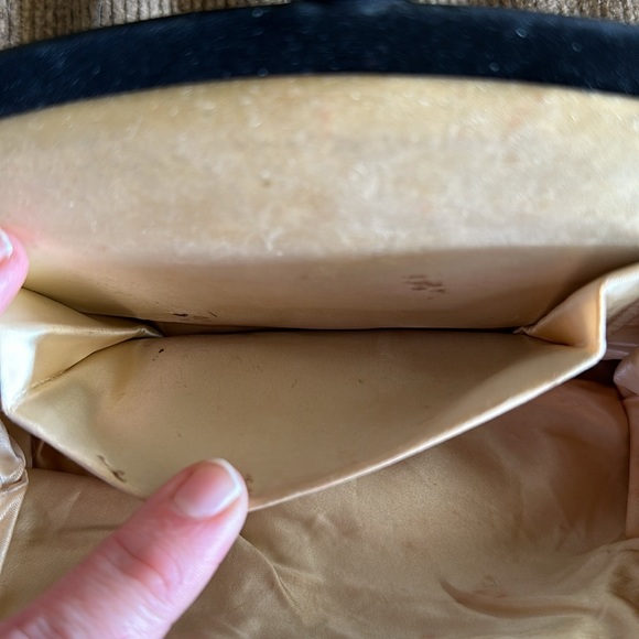 L & M VTG Clutch Purse black satin, satin-lined 1950’s  Mid Century modern - Picture 8 of 14